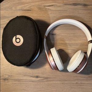 Beats by Dre headphones